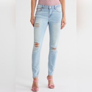 True Religion Jenni Curvy Mid Rise Jeans.